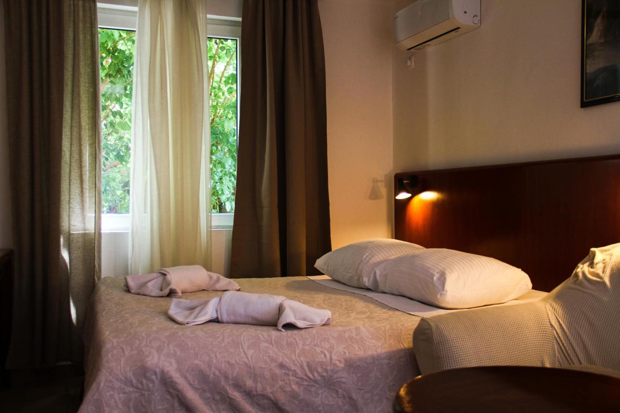 Visovac Rooms And Breakfast Skradin Exterior foto